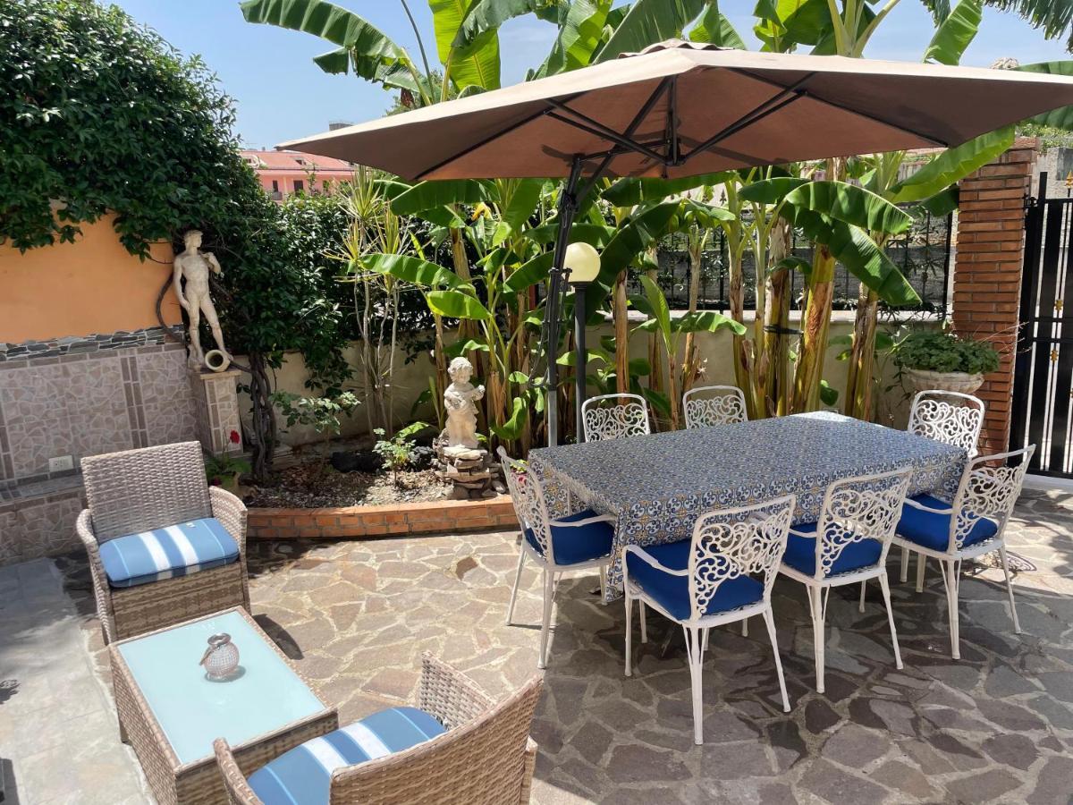 Residence Don Turi Villafranca Tirrena Kültér fotó